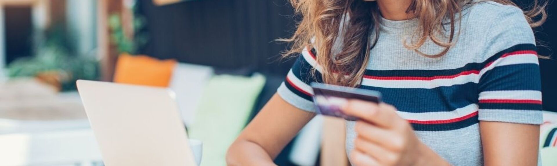 Gestione e Vendita di Mobili e Arredi